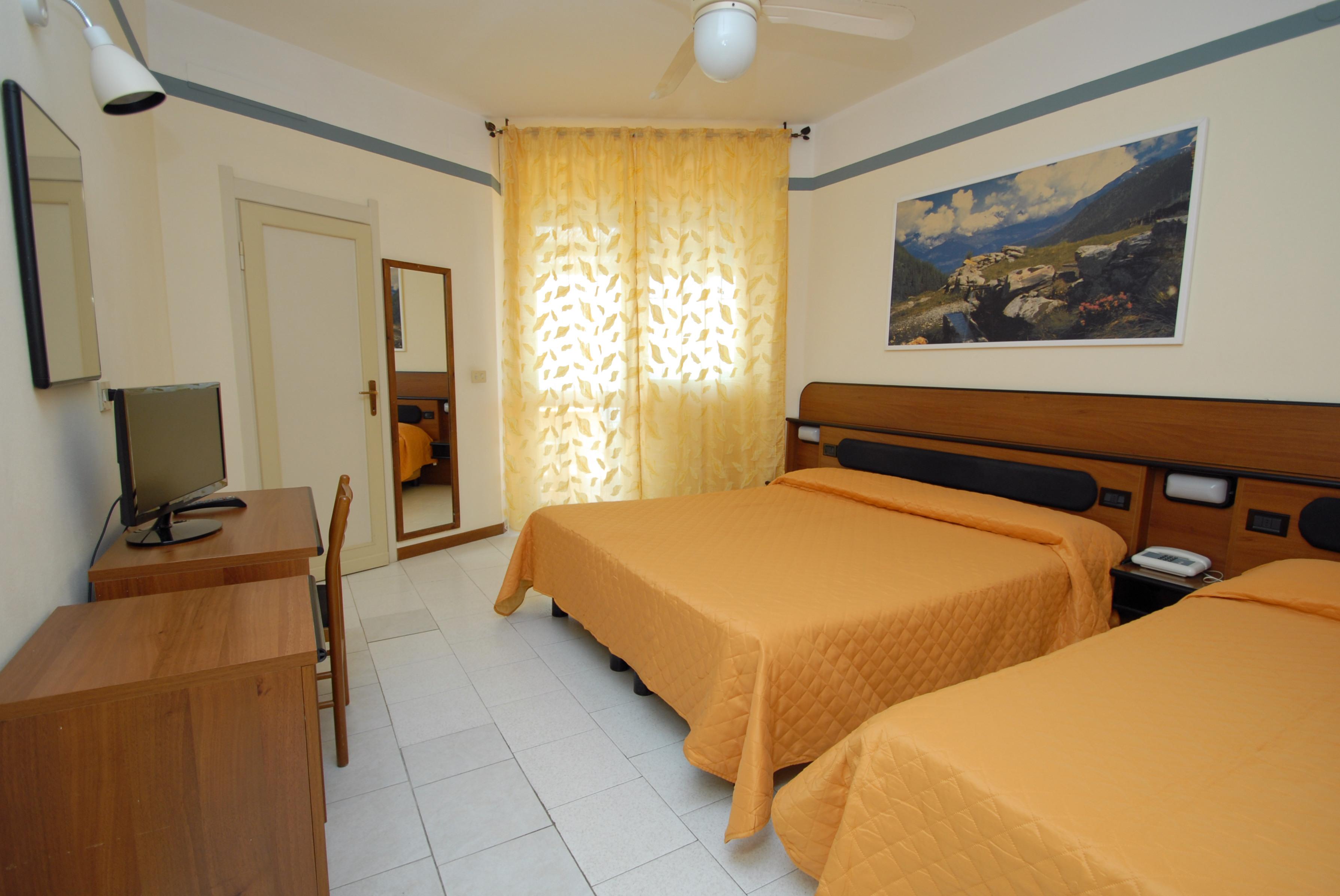 Hotel Baia Del Sorriso Castiglioncello Exterior photo